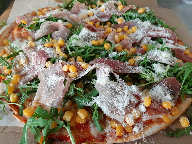 Prima Pizza - Gastronómia a pohostinstvo