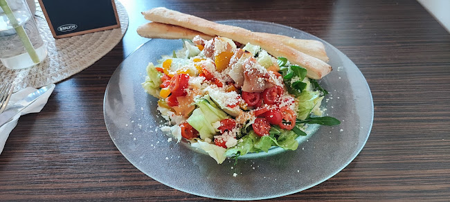 Opinii despre La Família pizza & pasta în Brezno - Gastronómia a pohostinstvo