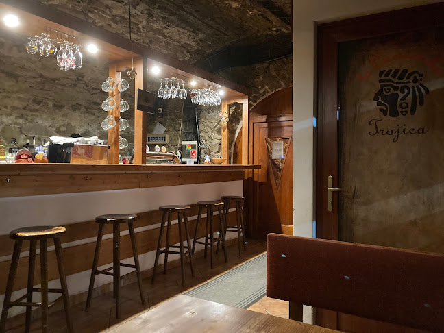 Opinii despre La Cucaracha Trojica în Prešov - Gastronómia a pohostinstvo