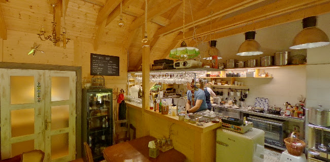 Lesné bistro Vážka