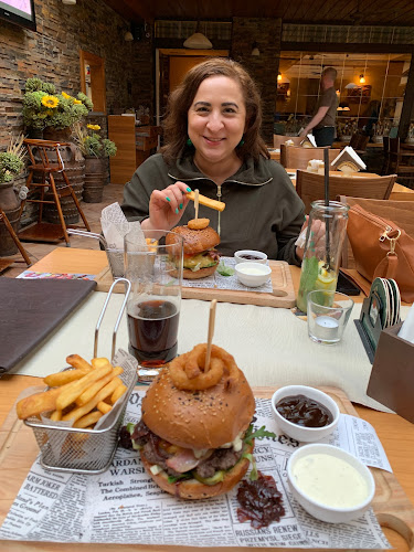 48, Mandľová 18, 851 10 Bratislava-Jarovce