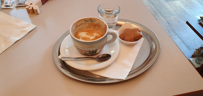 Opinii despre Kaviareň pod Vežami în Nitra - Gastronómia a pohostinstvo