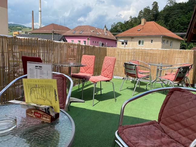 Opinii despre Kaviareň Lavazza în Hriňová - Gastronómia a pohostinstvo