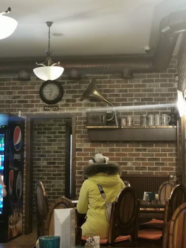 Piváreň Junior - Gastronómia a pohostinstvo