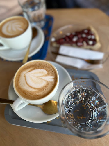 Opinii despre Talks kaviaren în Staré Mesto - Gastronómia a pohostinstvo