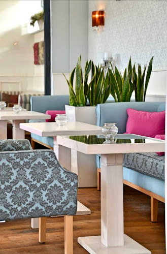 CAFFE 33 - Gastronómia a pohostinstvo