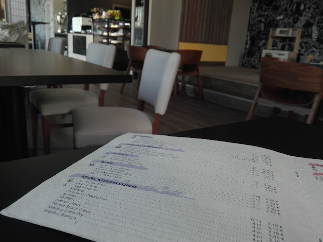 Comentarii opinii despre Monsters Cafe and Bar