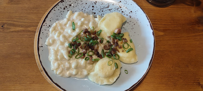 Goralská reštaurácia u Petrika - Gastronómia a pohostinstvo