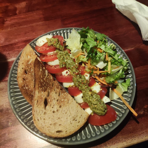 Trnavská cesta 82, 821 02 Ružinov