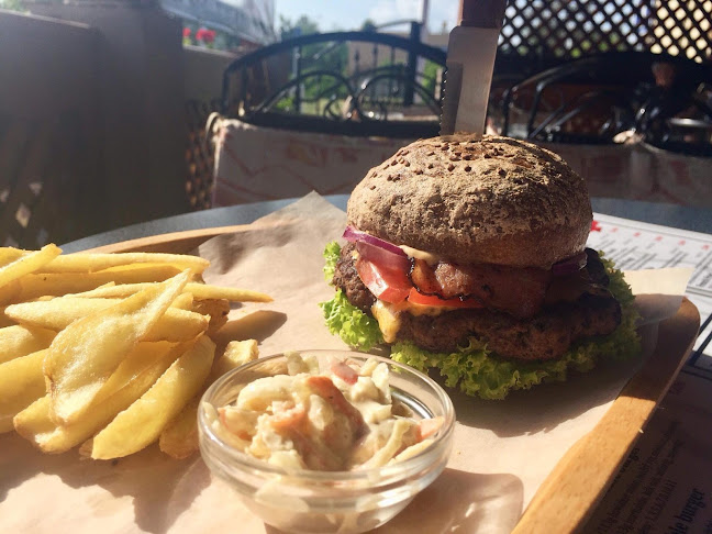 Opinii despre Peter's bar în Dunajská Streda - Gastronómia a pohostinstvo