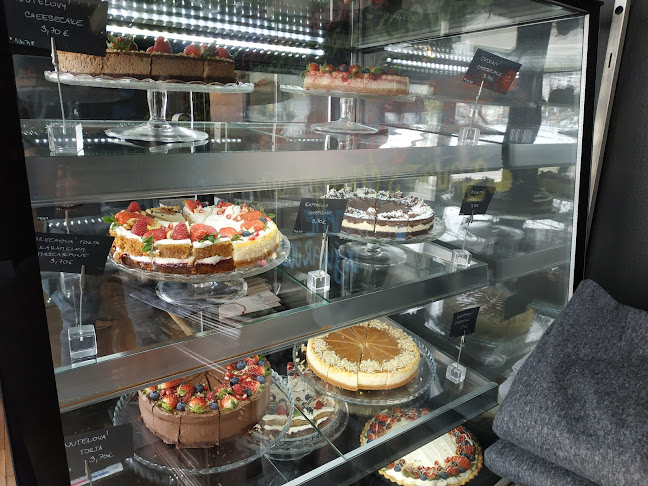 Na Riviére 35/2, 841 04 Bratislava