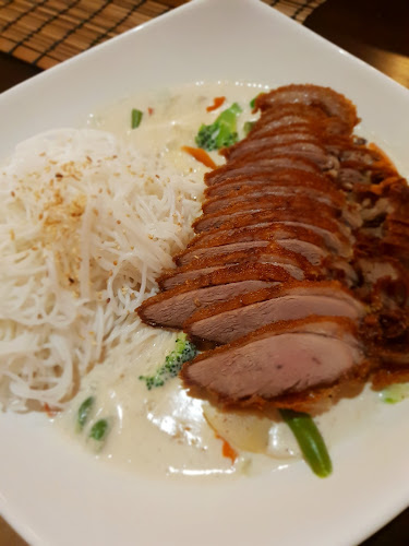 Opinii despre Bamboo Kresánkova în Karlova Ves - Gastronómia a pohostinstvo