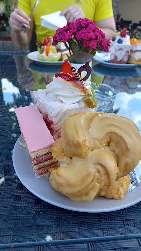 Cukráreň Zilizi - Gastronómia a pohostinstvo