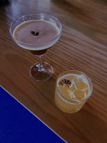 Opinii despre Temný OST BLOCK în Bratislava - Gastronómia a pohostinstvo