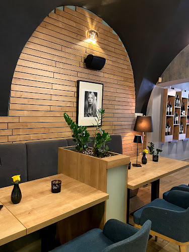 Frais restaurant, coctails, vine - Banská Bystrica