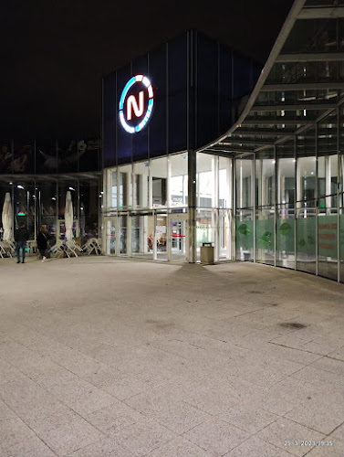 Comentarii opinii despre Music a Cafe