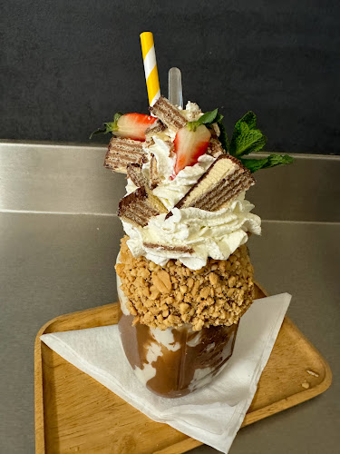 Cafe Trdlo, čerstvé ovocie v čokoláde - Žilina