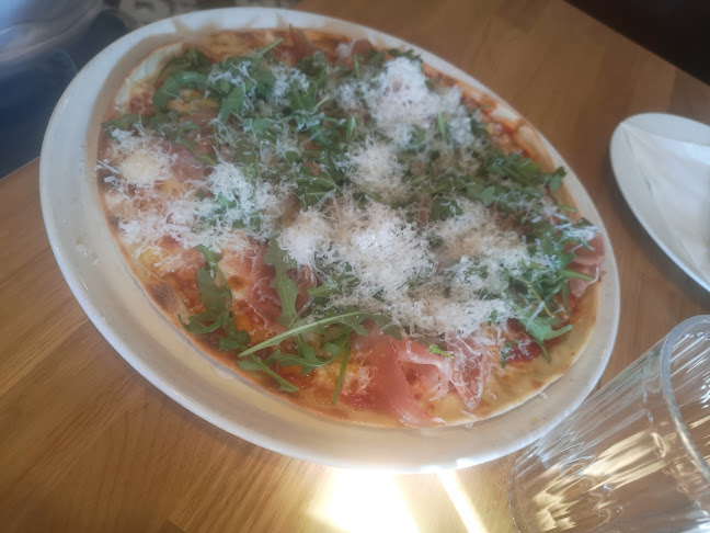 RESTAURANT & PIZZERIA TAVERNA - Liptovský Mikuláš