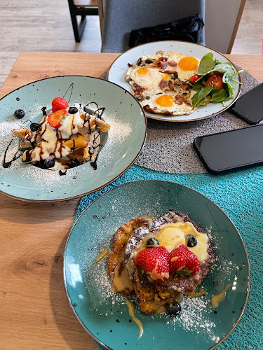 O päť minút u Evelyn - Gastronómia a pohostinstvo