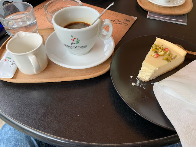 Námestie hrdinov 7-8, 934 01 Levice