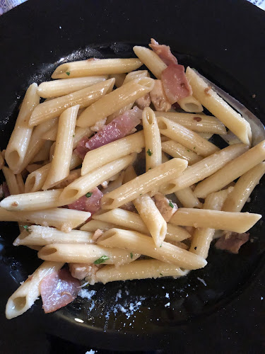 Tutto Bene Pizzeria - Gastronómia a pohostinstvo