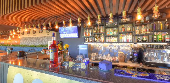 Opinii despre Pilot Bar în Barca - Gastronómia a pohostinstvo