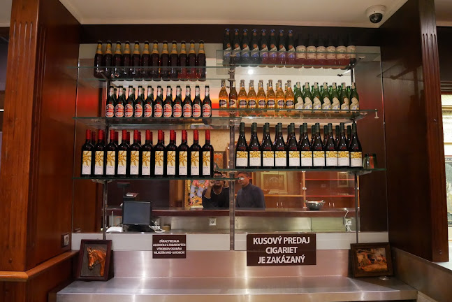 Comentarii opinii despre Nivara Indian Restaurant