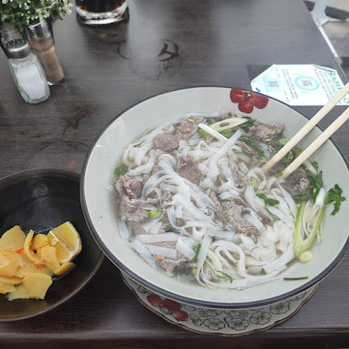 Bamboo sushi & grill bar - Gastronómia a pohostinstvo