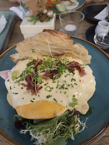 BIZY Cafee & Lounge - Nové Zámky