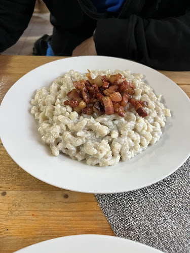 Opinii despre Reštaurácia Lavína în Vysoké Tatry - Gastronómia a pohostinstvo