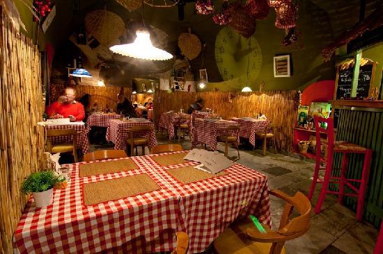 Pizzeria Zvon - Gastronómia a pohostinstvo