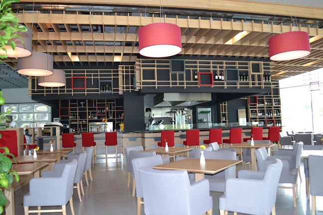 Limone Bistro & Wine