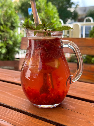 Comentarii opinii despre Rich Burgers