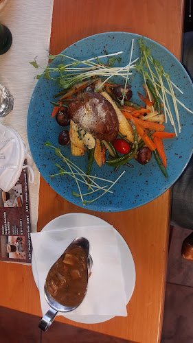 48, Mandľová 18, 851 10 Bratislava-Jarovce