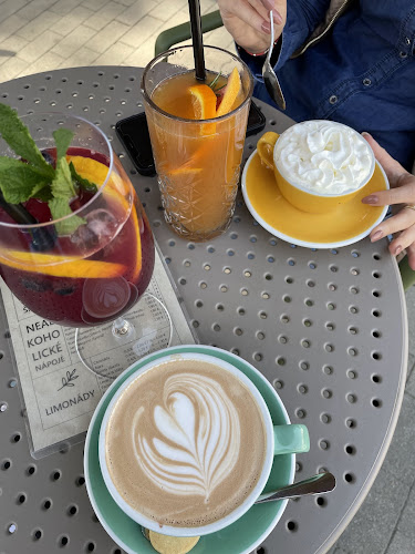 Opinii despre LEVA coffee & drinks în Galanta - Gastronómia a pohostinstvo