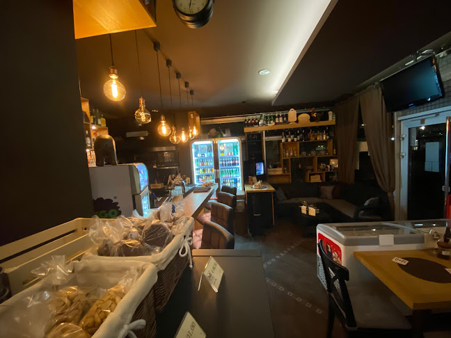 Comentarii opinii despre O-PI kaviareň