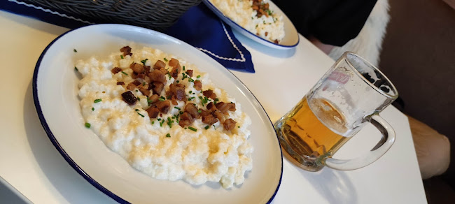 Koliba Kamzík Michalská - Gastronómia a pohostinstvo