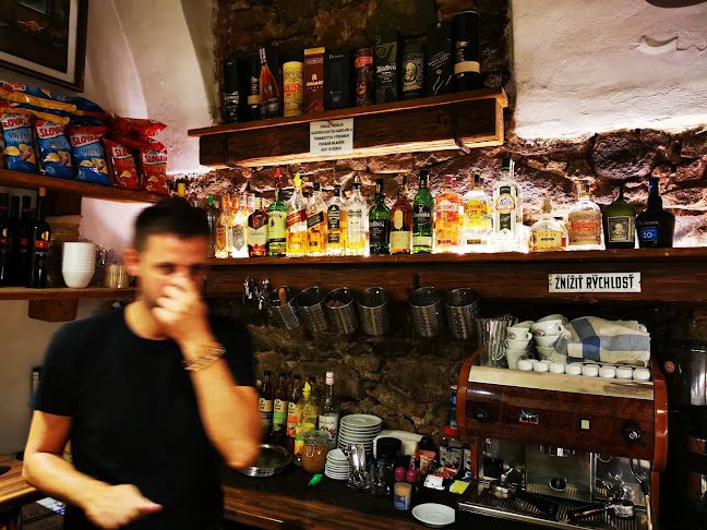 Café Bar u Jašteríc - Gastronómia a pohostinstvo