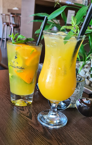 X BAR - Gastronómia a pohostinstvo