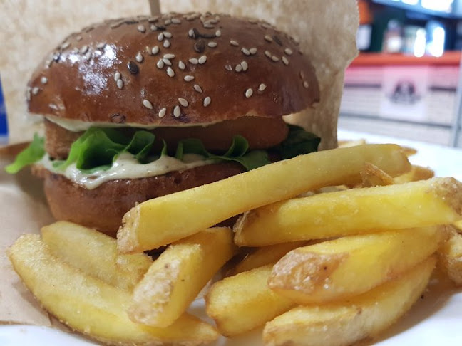 Loco Burgers & Sandwiches - Gastronómia a pohostinstvo