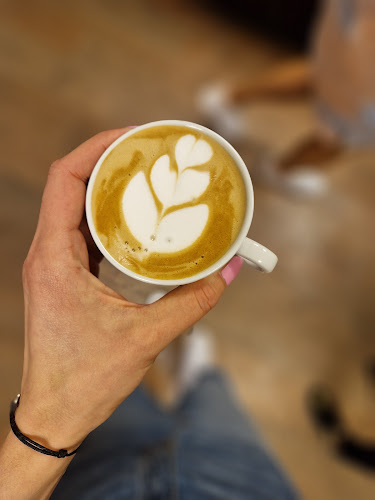 Jadran Caffe - Gastronómia a pohostinstvo