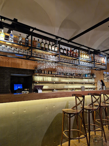 Námestie Š. Moysesa 26/52, 974 01 Banská Bystrica