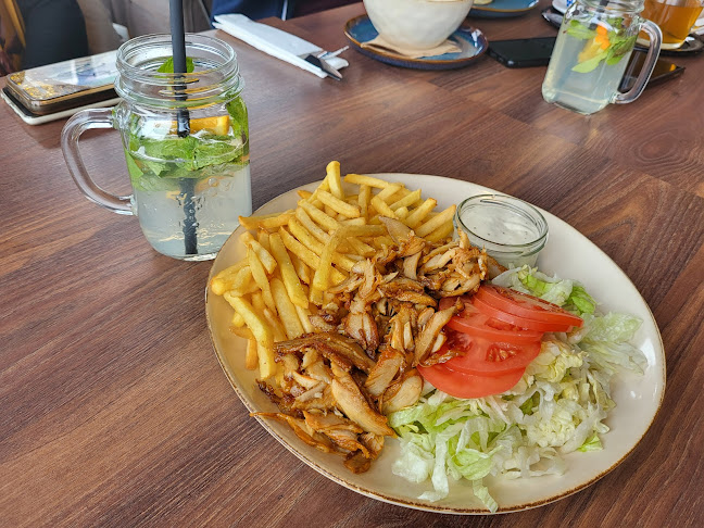 Yellow Point Bistro - Gastronómia a pohostinstvo