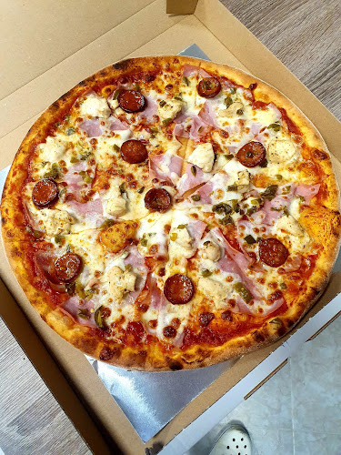 Pizza Luciano - Gastronómia a pohostinstvo