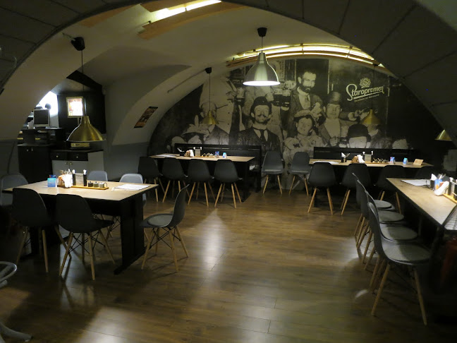 Lampáreň event Bar & Disco Restaurant - Gastronómia a pohostinstvo