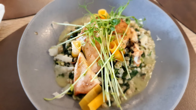 Moment - bistro & ubytovanie - Gastronómia a pohostinstvo