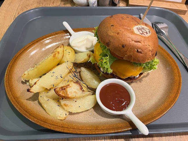 Opinii despre Páni Baklažáni în Nitra - Gastronómia a pohostinstvo