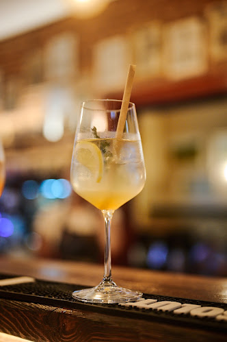 Opinii despre Kocúr káva&bistro în Martin - Gastronómia a pohostinstvo