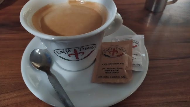 Comentarii opinii despre Caffé Trieste