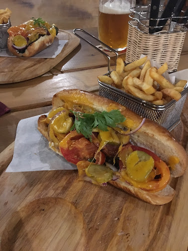 BAYER RESTAURANT - Gastronómia a pohostinstvo